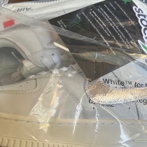 Off white af1